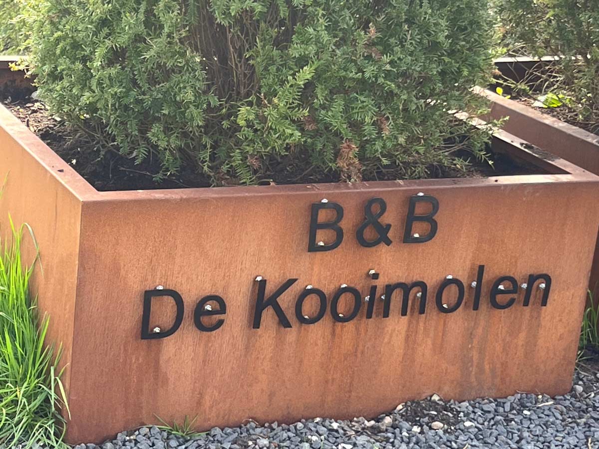 dreumel contact B&B de kooimolen bed breakfast